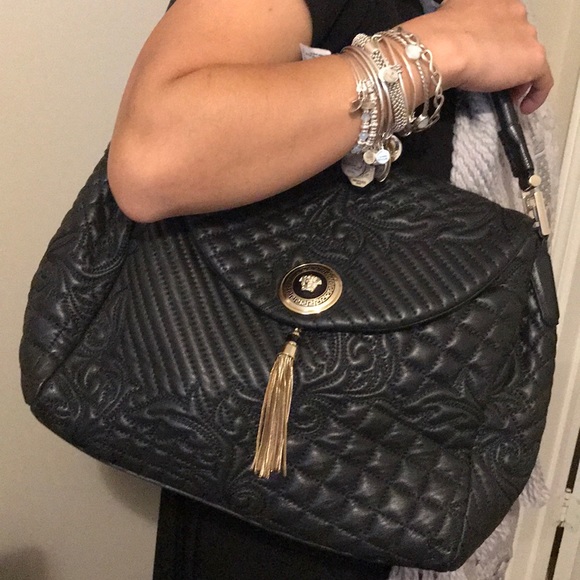 Gianni Versace Bag- no low bids. Thank you - Picture 1 of 7